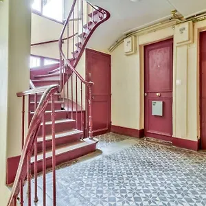 Apartamento Studio Sur Les Toits Parisiens, París