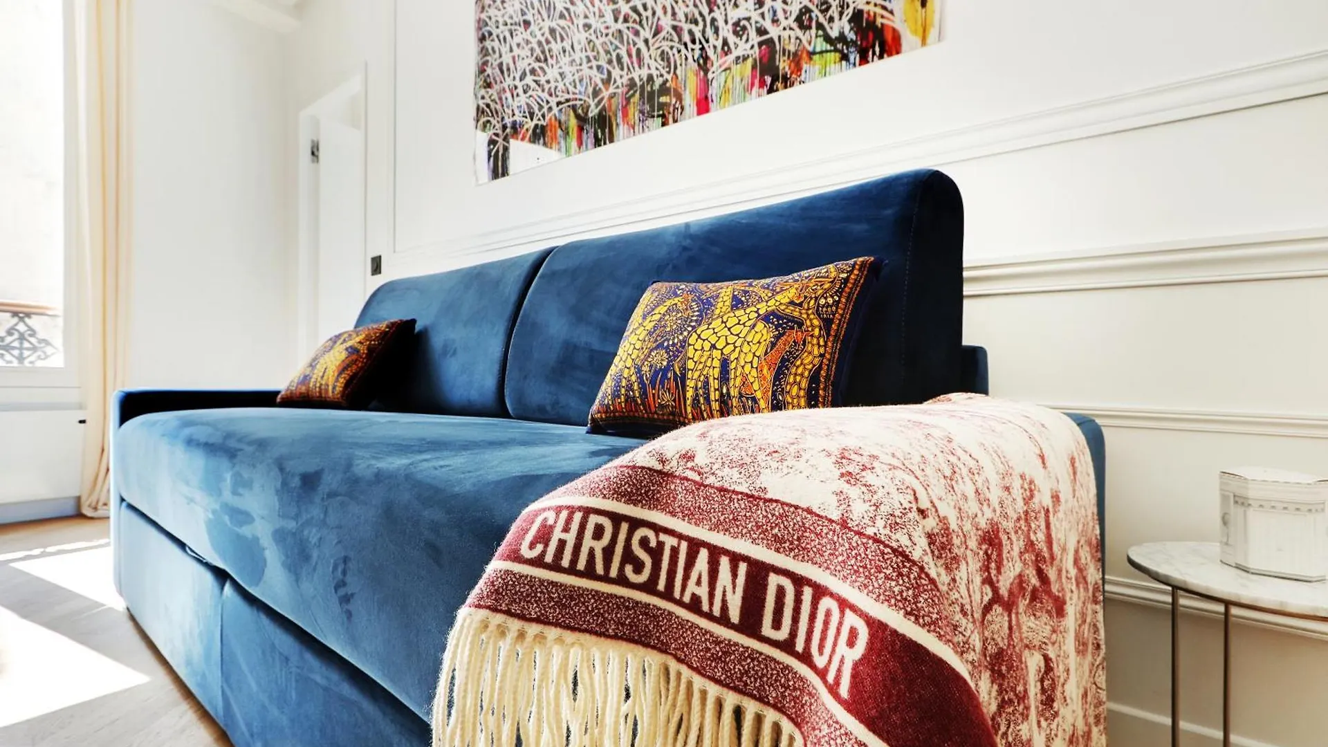 Pick A Flat'S Apartment On Rue Montorgueil Paris