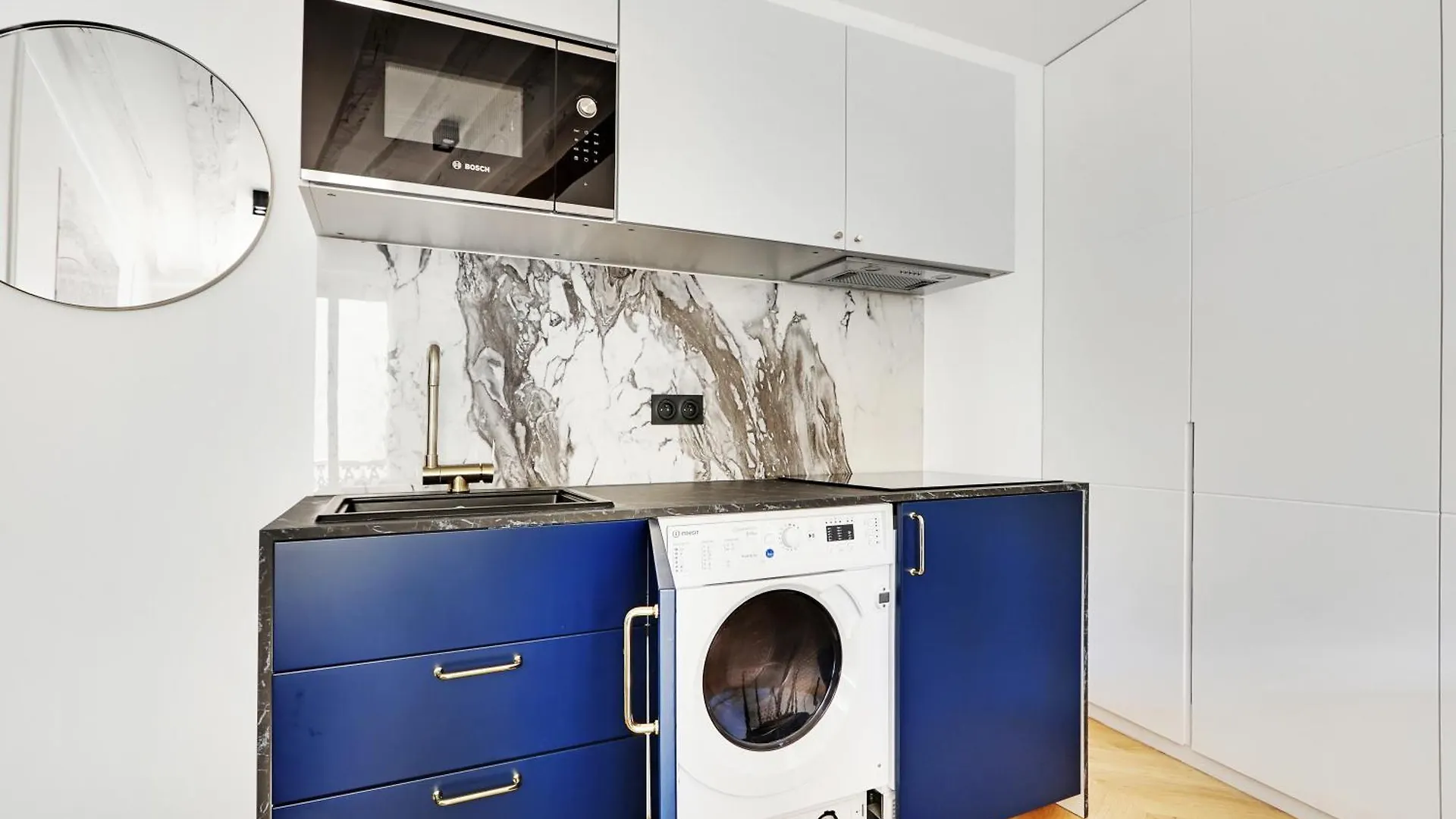 Pick A Flat'S Apartment On Rue Montorgueil Paris France