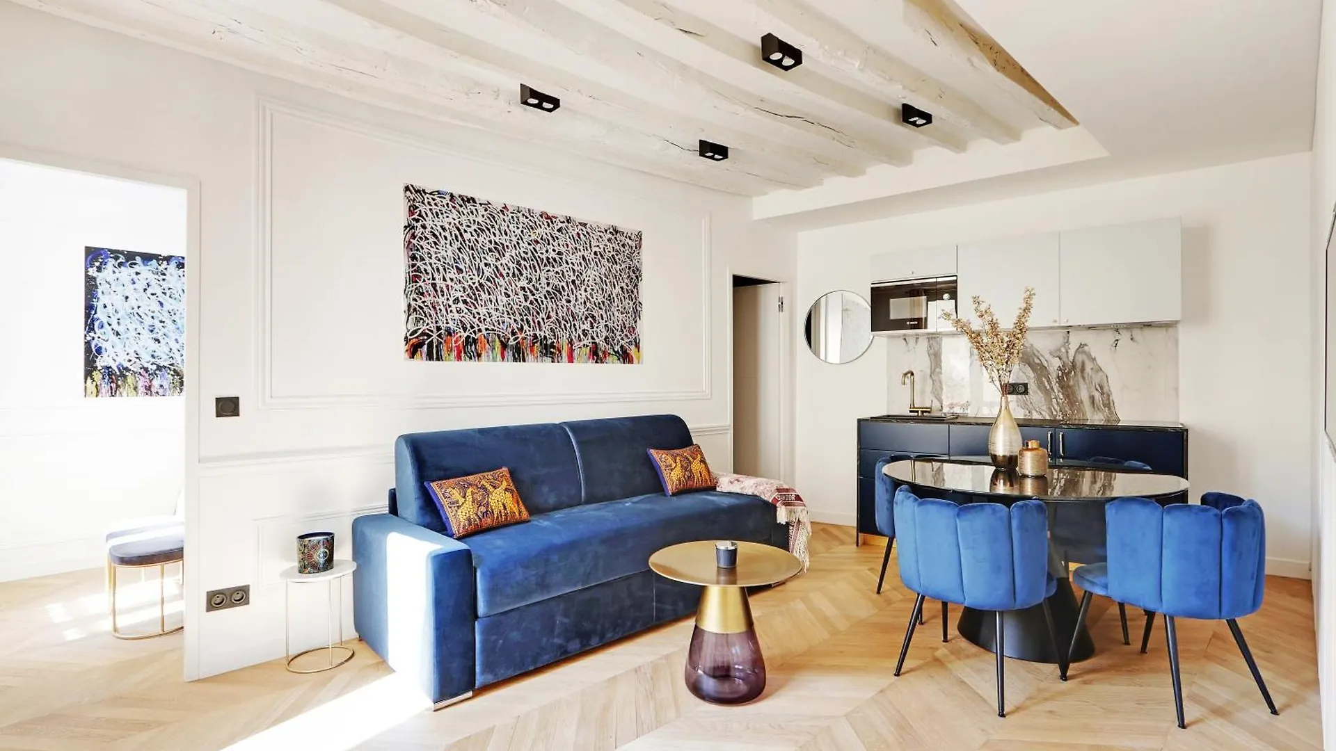 Pick A Flat'S Apartment On Rue Montorgueil Paris